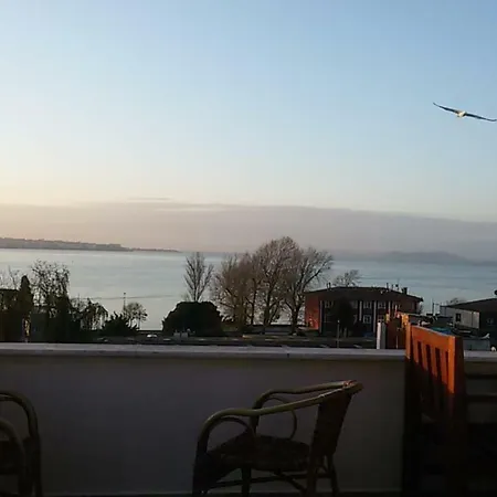 Front Of Sea View Sultanahmet Sea View *